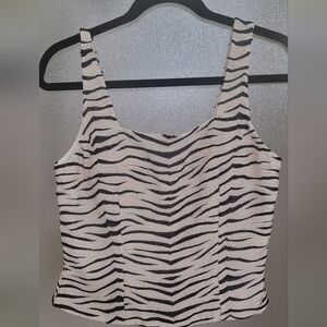 Beautiful Cache Back and off while beaded top